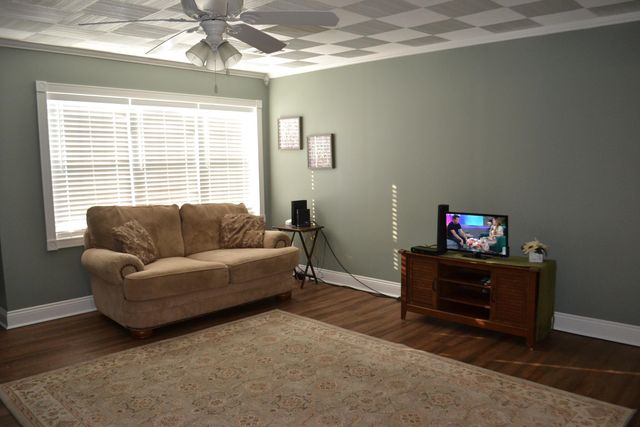 17449 East Main Street, Galliano, LA 70354