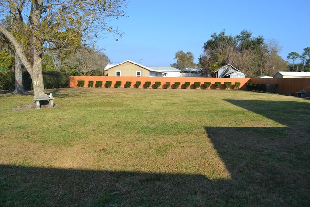 17449 East Main Street, Galliano, LA 70354