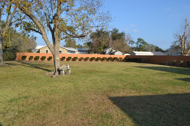 17449 East Main Street, Galliano, LA 70354