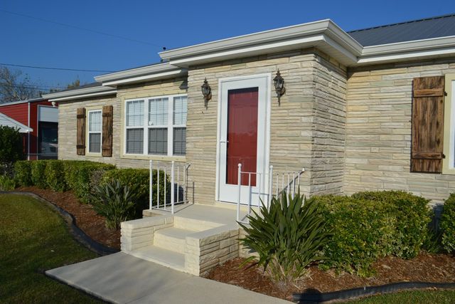 17449 East Main Street, Galliano, LA 70354