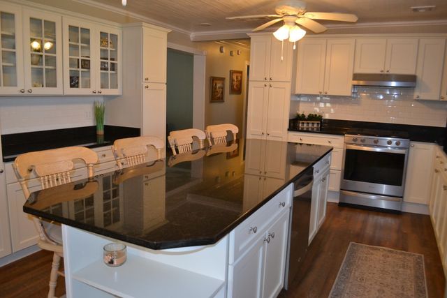 17449 East Main Street, Galliano, LA 70354