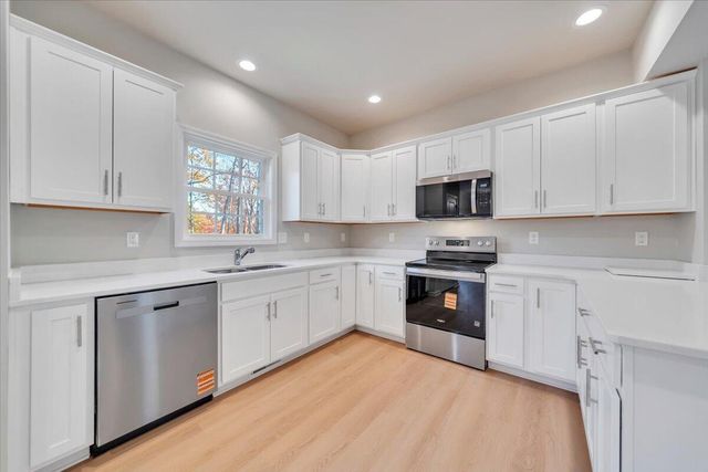 1109 Niagara RD, Vinton, VA 24179