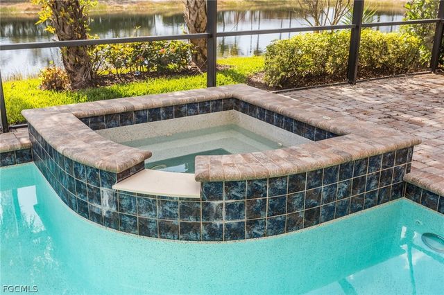 11719 Bowes CIR, Fort Myers, FL 33913