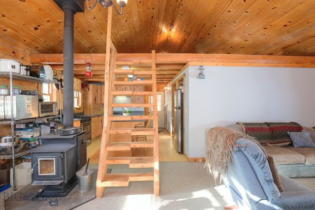 1155 &1269 Dudley Creek Road, Gallatin Gateway, MT 59730