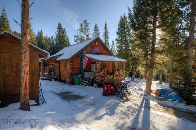 1155 &1269 Dudley Creek Road, Gallatin Gateway, MT 59730