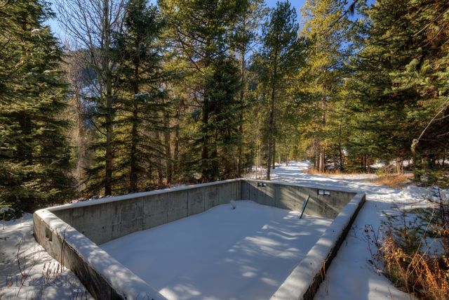 1155 &1269 Dudley Creek Road, Gallatin Gateway, MT 59730