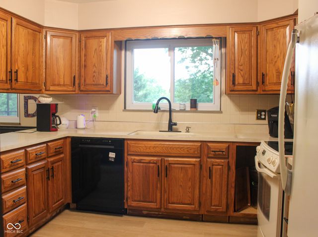 6332 Bryan Drive, Indianapolis, IN 46227