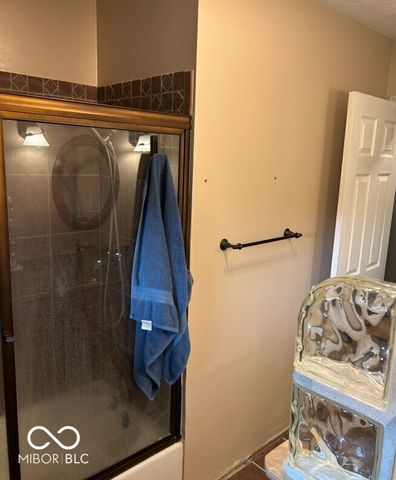 6332 Bryan Drive, Indianapolis, IN 46227