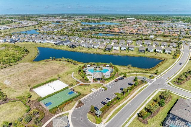 16528 PAYNES MILL DRIVE, Bradenton, FL 34211