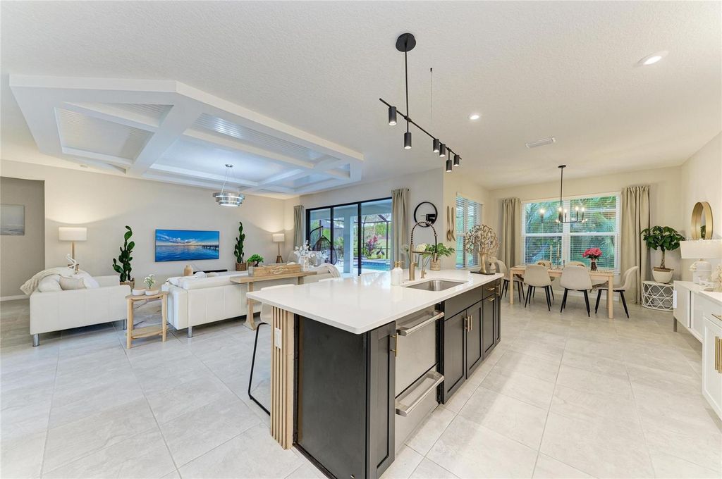 Image 15 of property listing at 16528 PAYNES MILL DRIVE, Bradenton, FL 34211