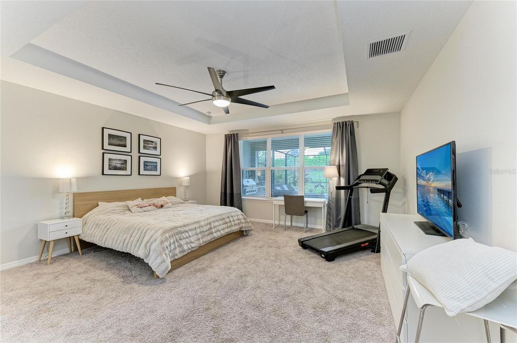 Image 26 of property listing at 16528 PAYNES MILL DRIVE, Bradenton, FL 34211