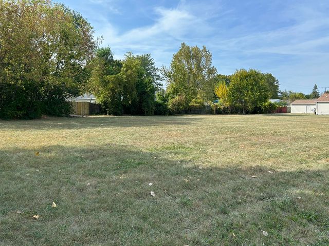 1888 McCartney Avenue, Ypsilanti, MI 48198