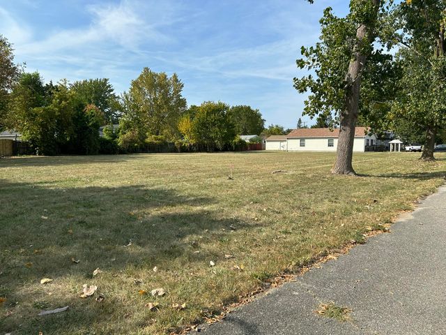 1888 McCartney Avenue, Ypsilanti, MI 48198