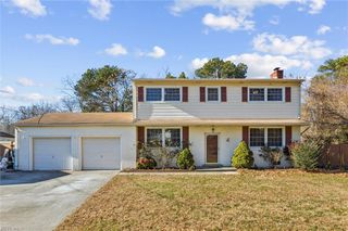 4 Michele DR, Hampton, VA 23669