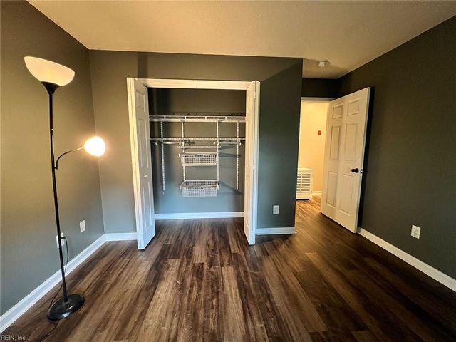 120 Misty Ridge LN, Suffolk, VA 23434