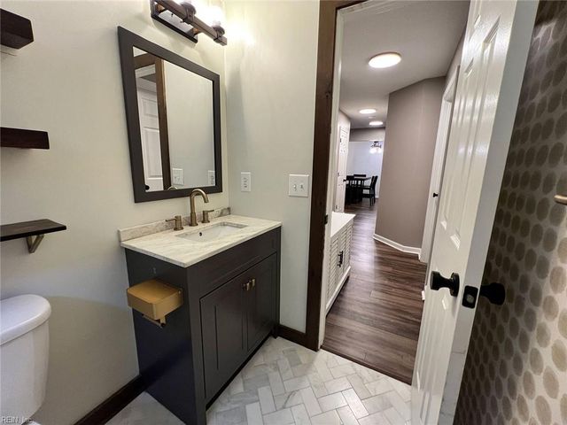 120 Misty Ridge LN, Suffolk, VA 23434