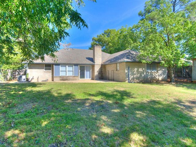 3318 Pheasant Run Road, Norman, OK 73072