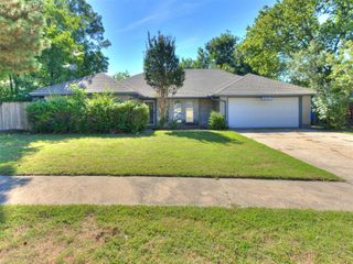 3318 Pheasant Run Road, Norman, OK 73072