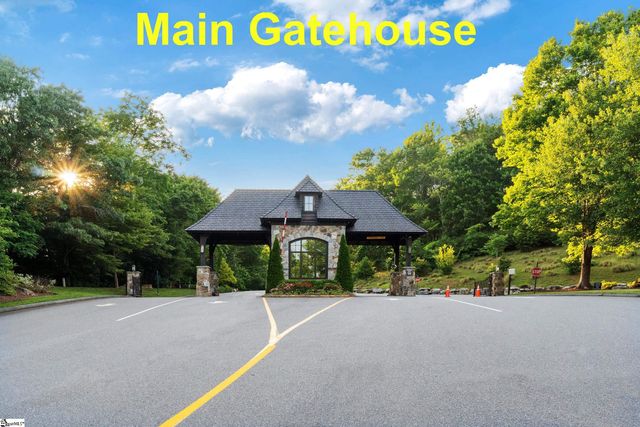 39 Raptor Way, Landrum, SC 29356