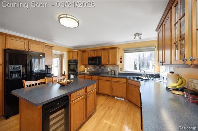 43968 Timberview Court, Van Buren, MI 48111