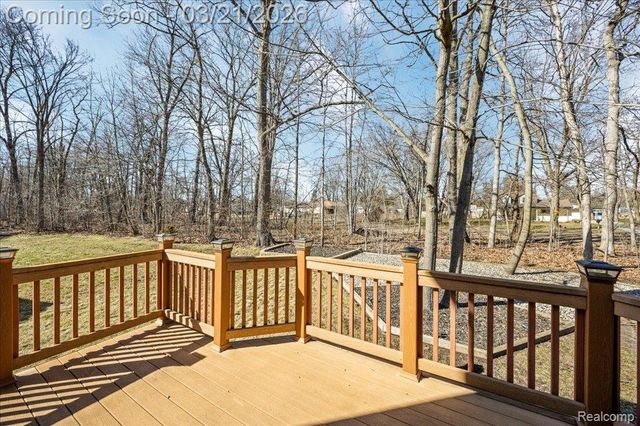 43968 Timberview Court, Van Buren, MI 48111