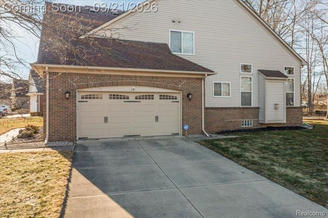 43968 Timberview Court, Van Buren, MI 48111