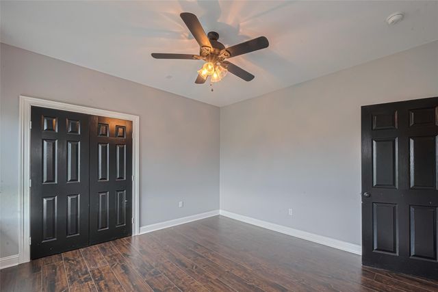 2602 Avenue L, Santa Fe, TX 77510