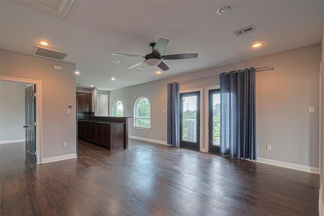 2602 Avenue L, Santa Fe, TX 77510