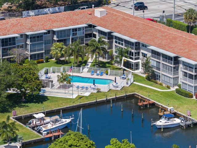 900 SW 12th Street 105, Fort Lauderdale, FL 33312