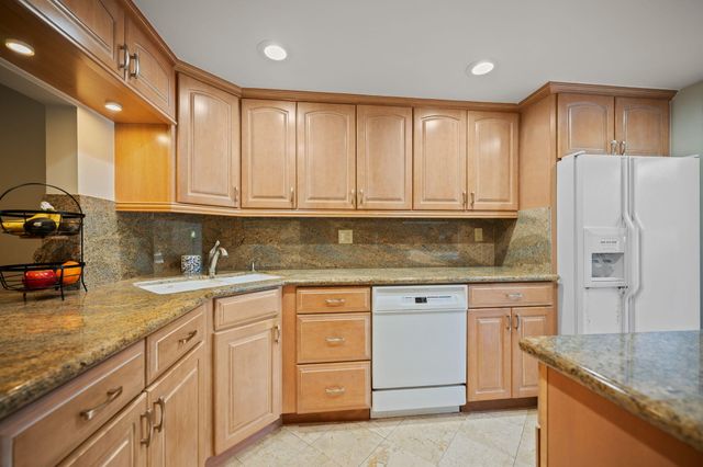 900 SW 12th Street 105, Fort Lauderdale, FL 33312