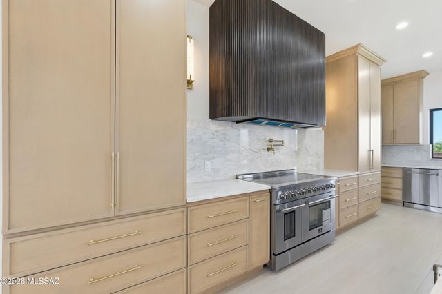 3390 Jayte Court W, Tucson, AZ 85745