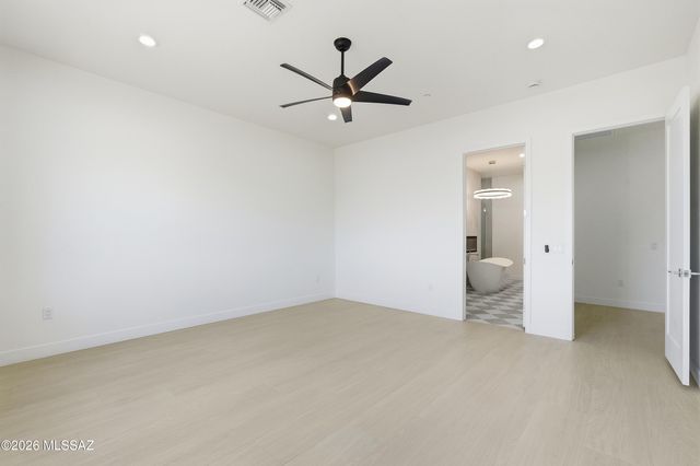 3390 Jayte Court W, Tucson, AZ 85745