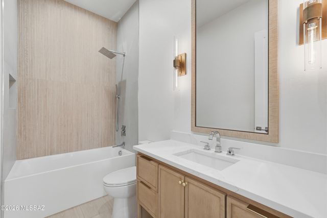 3390 Jayte Court W, Tucson, AZ 85745