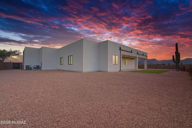 3390 Jayte Court W, Tucson, AZ 85745