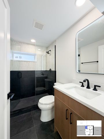 703 N Gibbons Avenue, Arlington Heights, IL 60004