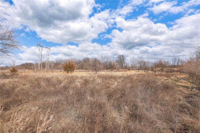 21001 E 307th Street, Harrisonville, MO 64701