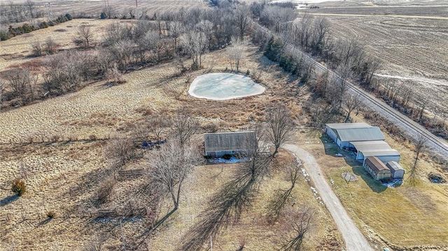 21001 E 307th Street, Harrisonville, MO 64701