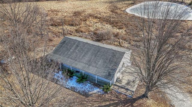 21001 E 307th Street, Harrisonville, MO 64701