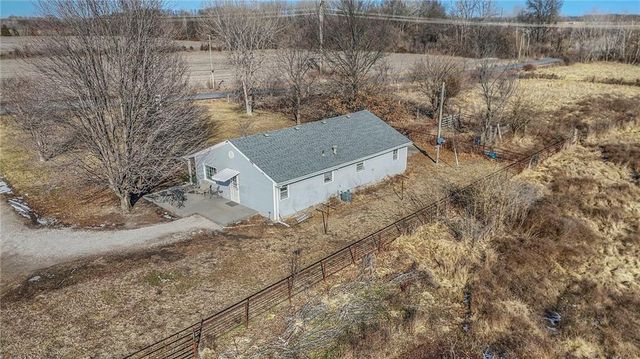 21001 E 307th Street, Harrisonville, MO 64701