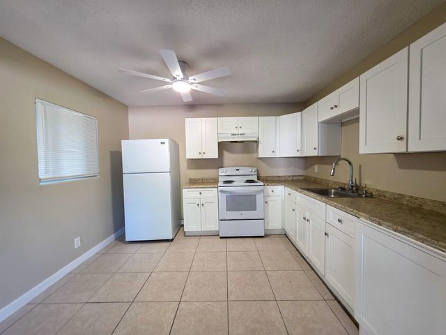 1829 N A Street 61, Lake Worth Beach, FL 33460