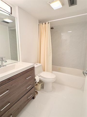 23099 Barwood Lane 308, Boca Raton, FL 33428
