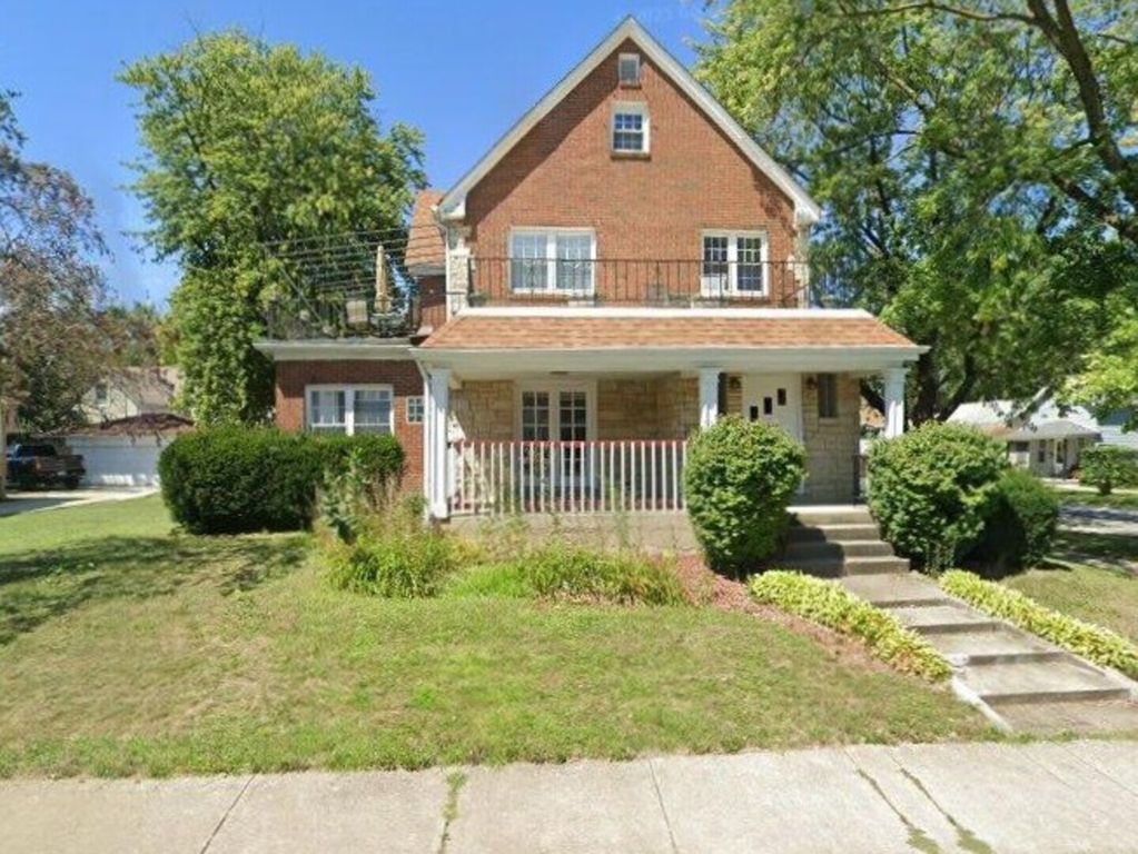 918 N 5th Avenue 2, Maywood, IL 60153