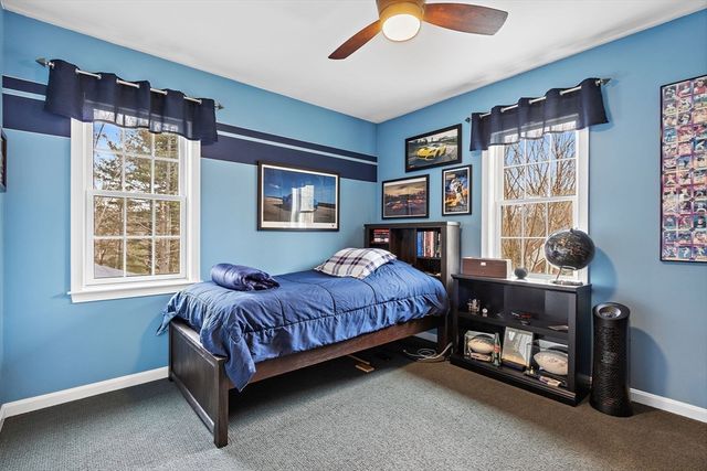 138 Fir Hill Ln, Northbridge, MA 01534