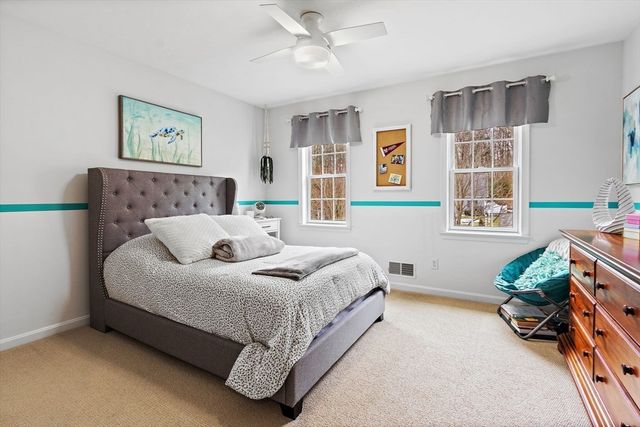 138 Fir Hill Ln, Northbridge, MA 01534