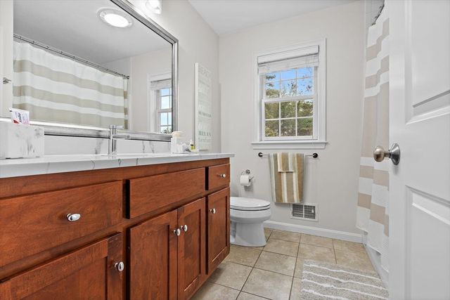 138 Fir Hill Ln, Northbridge, MA 01534