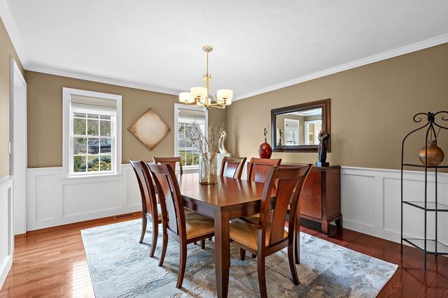 138 Fir Hill Ln, Northbridge, MA 01534