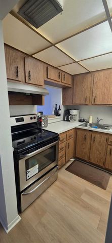 7900 Camino Circle 407, Miami, FL 33143