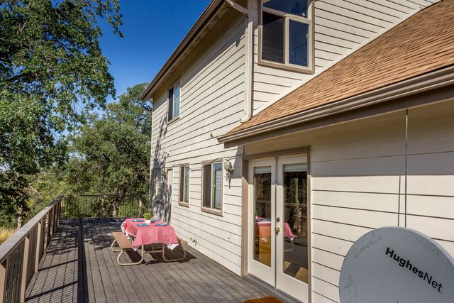 46798 Sequoia Court, Three Rivers, CA 93271