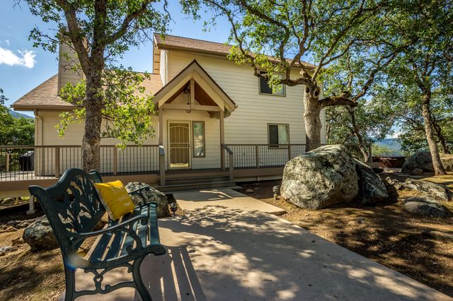 46798 Sequoia Court, Three Rivers, CA 93271