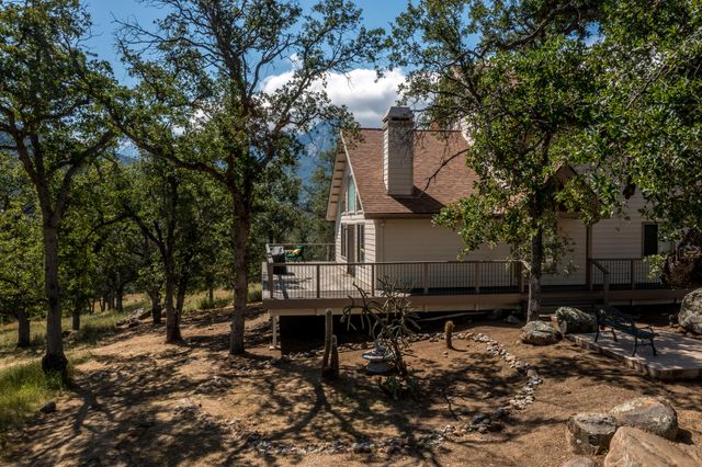 46798 Sequoia Court, Three Rivers, CA 93271